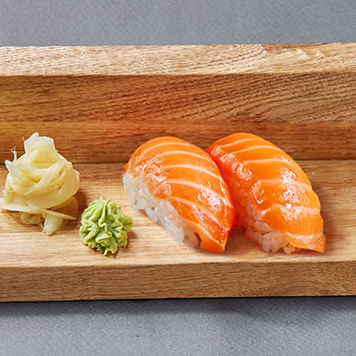 Суши с лососем 1 шт.