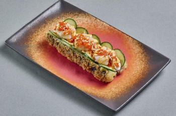 Мега ролл креветка - огурец